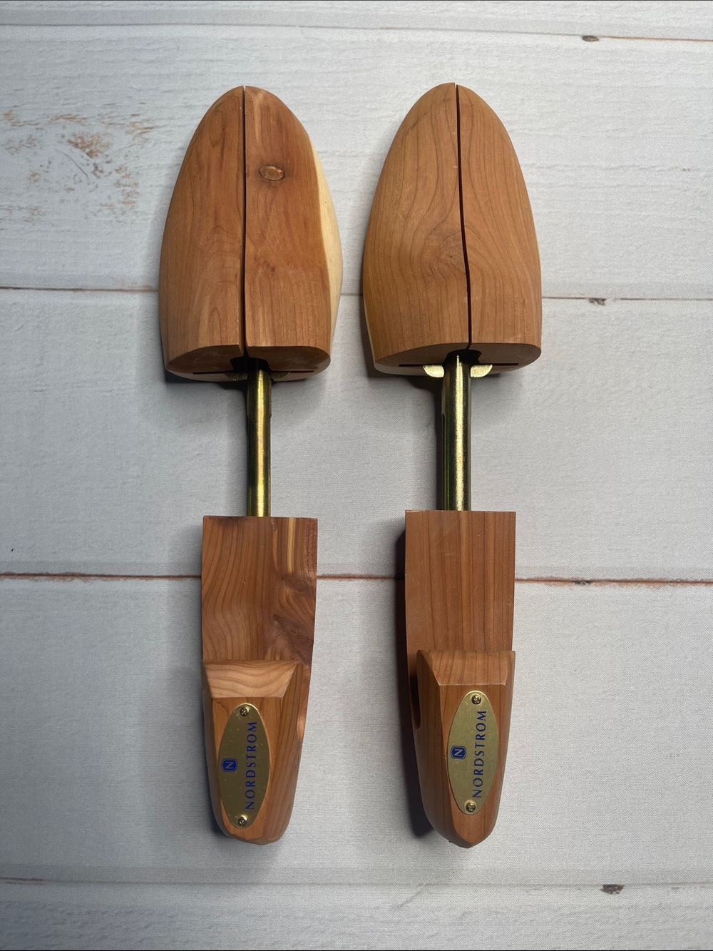 Nordstrom Shoe Tree Wooden Set Pair Mens Wood Saver Shaper